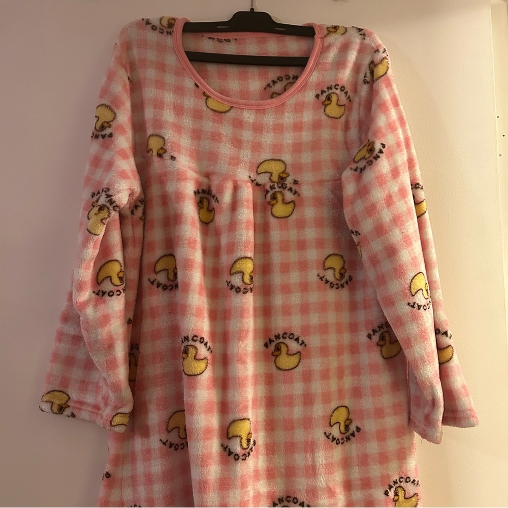 Cartoon Pajama Set - Picture 4 of 9